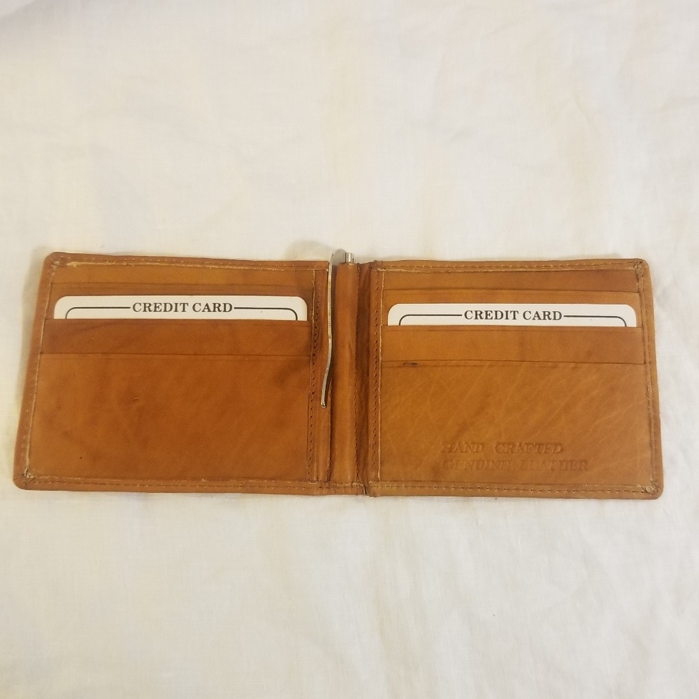 Handmade Walnut Leather Wallet - Picture 6 of 8